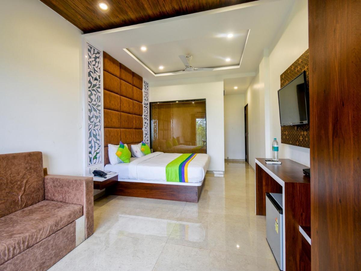 Treebo Trend Prince Palace Panchgani Hotel Екстериор снимка
