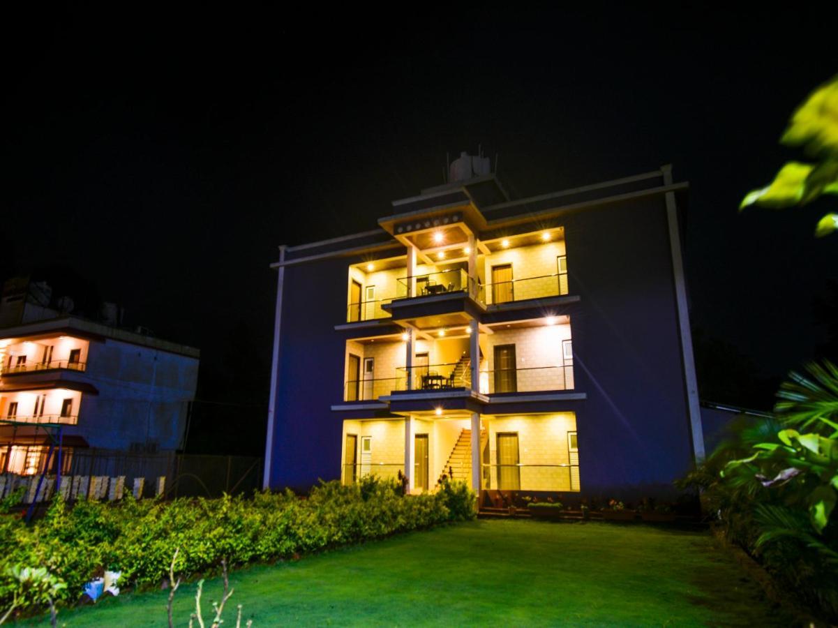 Treebo Trend Prince Palace Panchgani Hotel Екстериор снимка