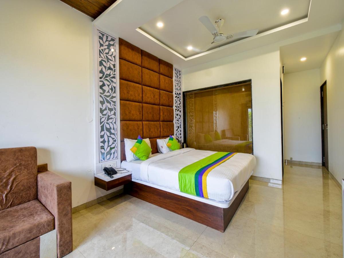 Treebo Trend Prince Palace Panchgani Hotel Екстериор снимка